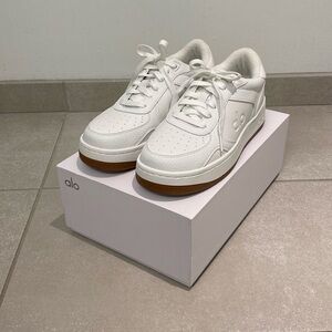 Alo Recovery Mode Sneaker